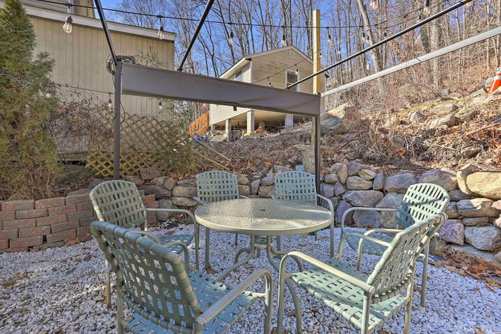 Greenwood Lake Cottage w / Grill & Lake Access