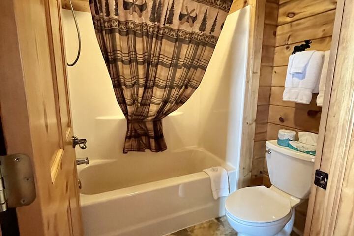 Badlands Frontier Cabins