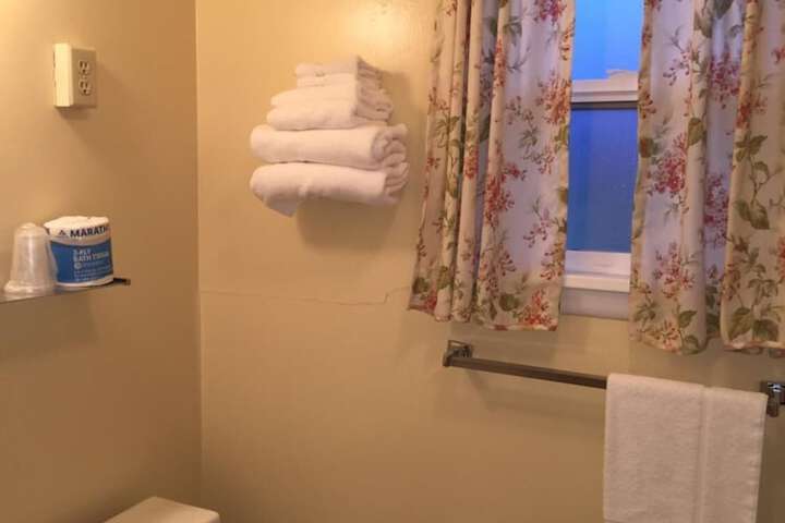 Room 7 of 15