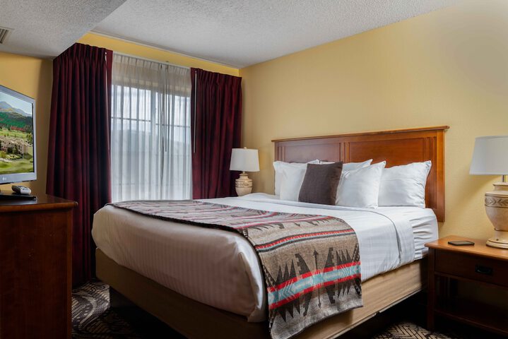 MCM Elegante Lodge & Suites Ruidoso