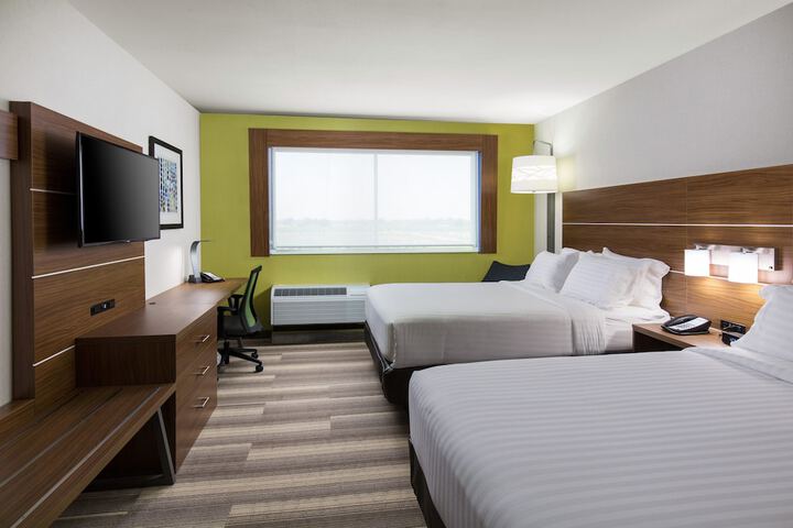Room 14 of 21