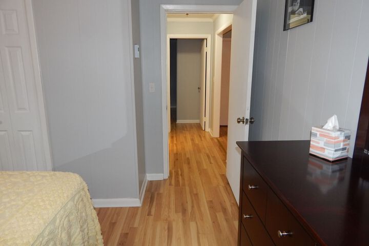 Room 70 of 114