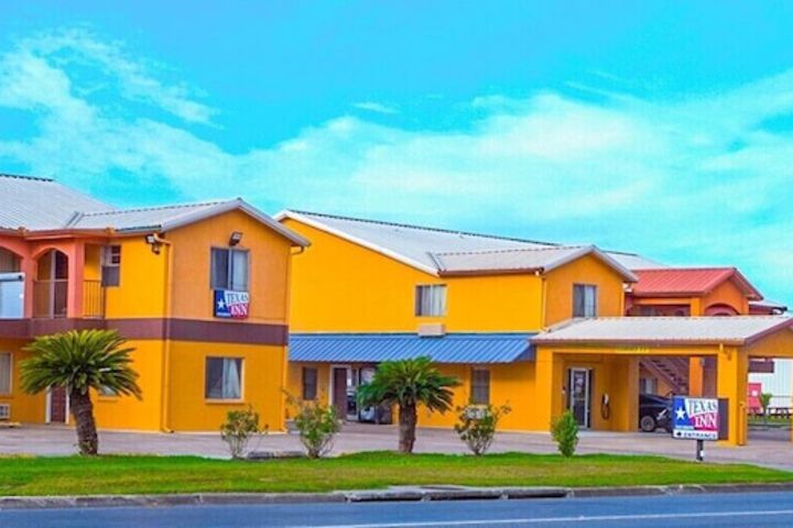 Hotel 4 of 70