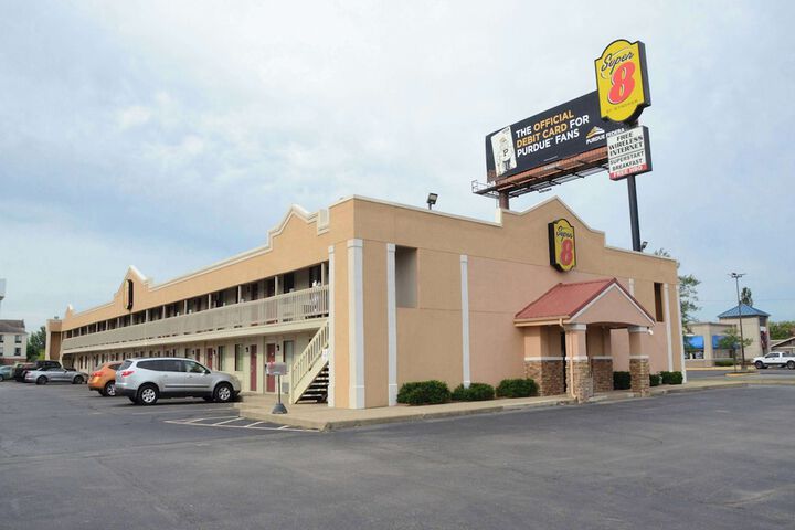 Super 8 by Wyndham Lafayette / Purdue Area