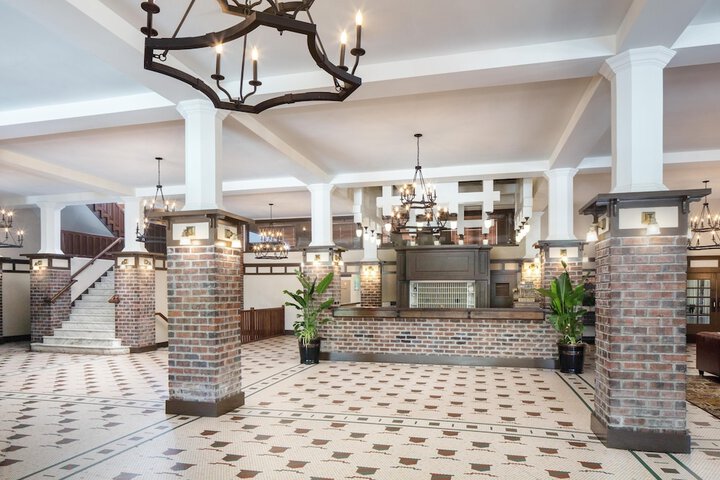 The Elms Hotel & Spa a Destination by Hyatt Hotel