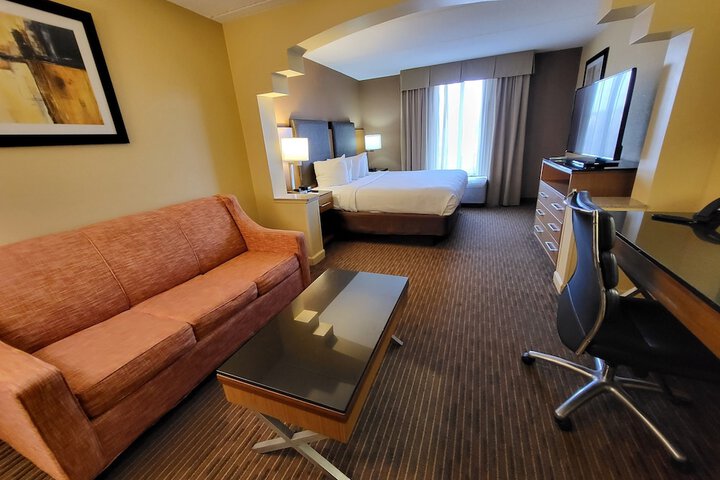Room 18 of 29