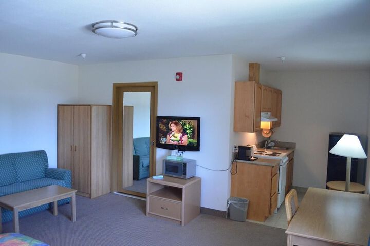Room 15 of 27
