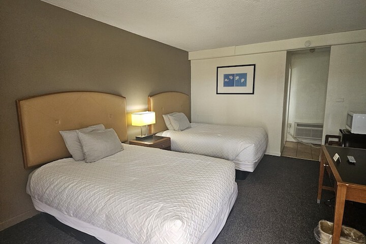 Room 36 of 39