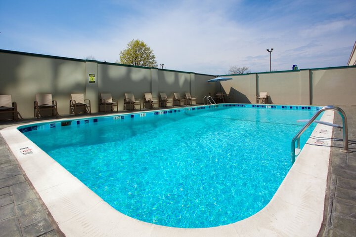 Pool 11 of 54