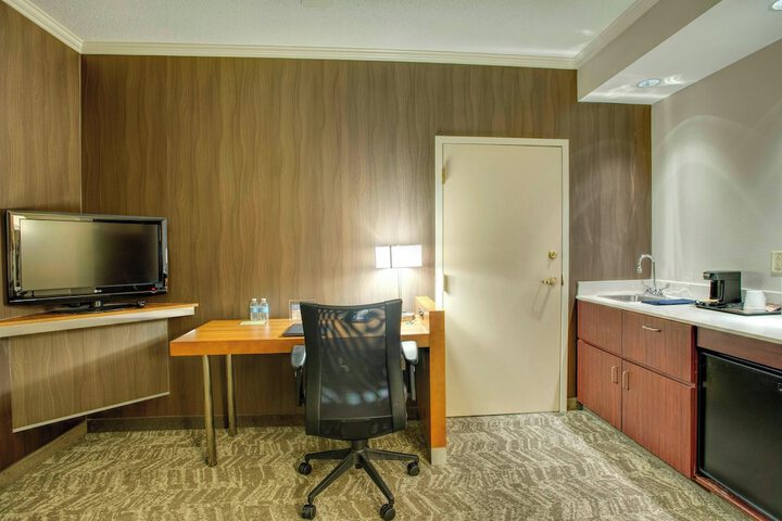 Room 22 of 57