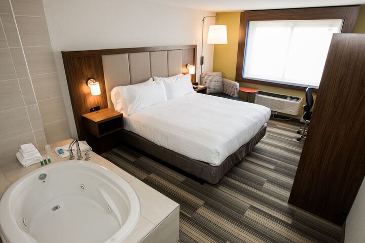 Room 20 of 36