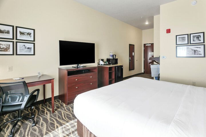 Room 55 of 99