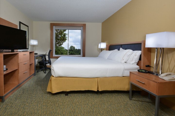 Room 21 of 43