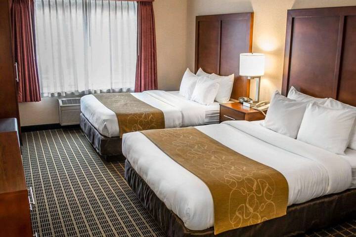 Comfort Suites Portland Southwest