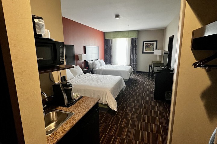 Room 10 of 52