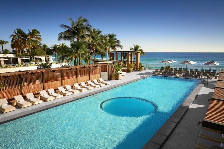 Signia by Hilton Diplomat Beach Resort