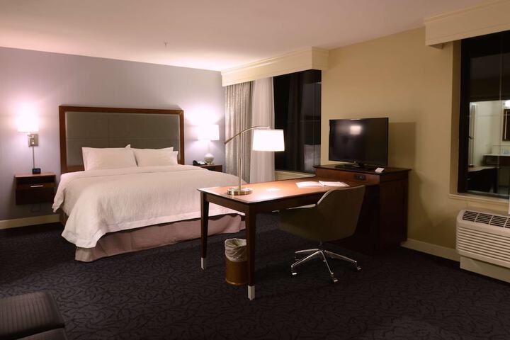 Room 20 of 35