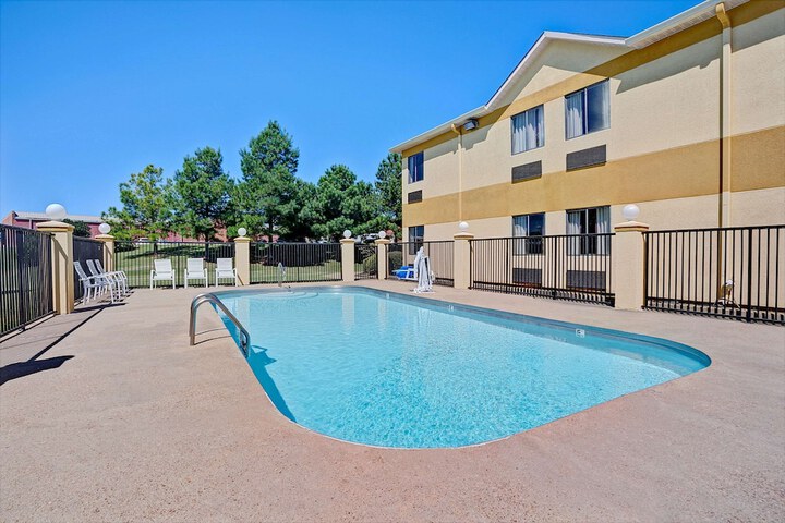 Pool 3 of 39