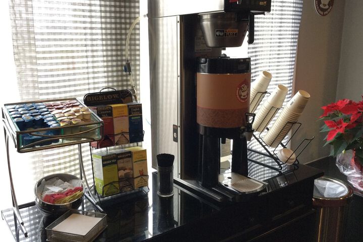 Breakfast/Coffee Service 37 of 43