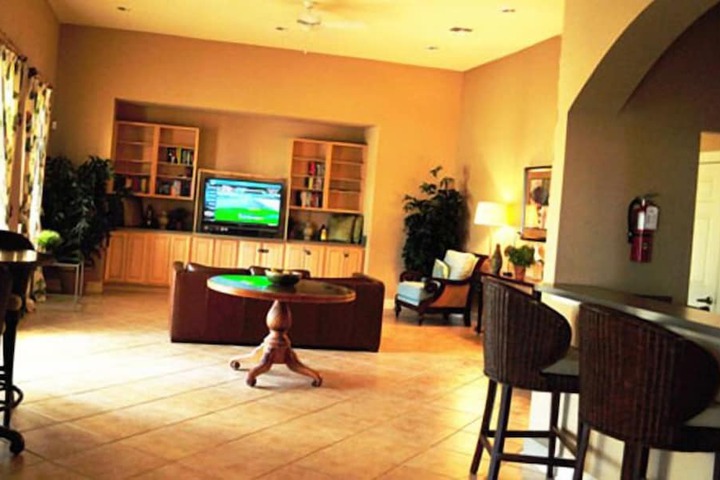 Room 15 of 30