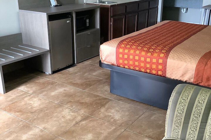 Room 20 of 72