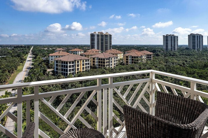 Hyatt Regency Coconut Point Resort & Spa