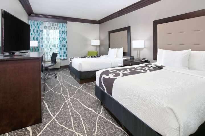 La Quinta Inn & Suites by Wyndham Little Rock - Bryant