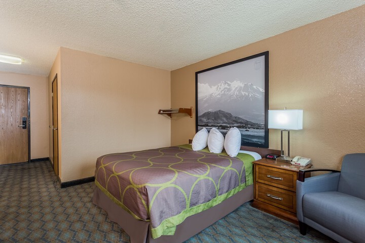 Room 17 of 21
