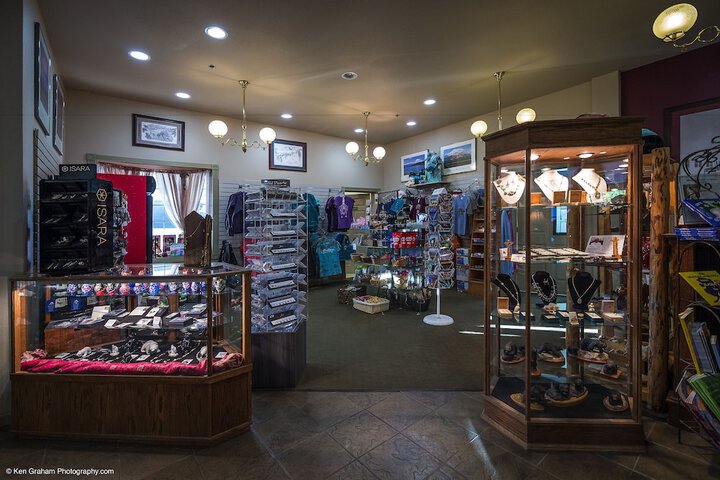 Gift Shop 30 of 35
