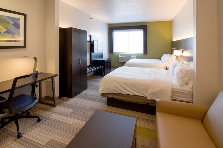 Room 14 of 45