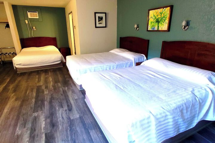 Room 36 of 53