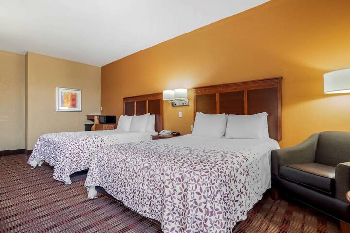 Room 12 of 31