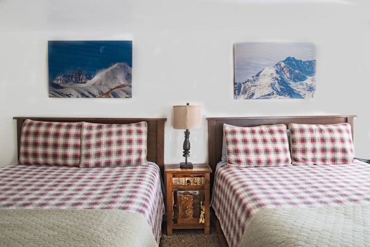 Room 40 of 52