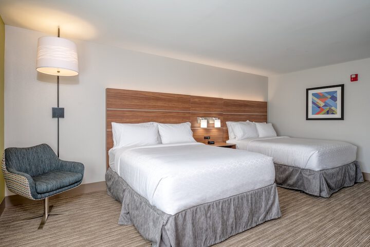 Room 22 of 49