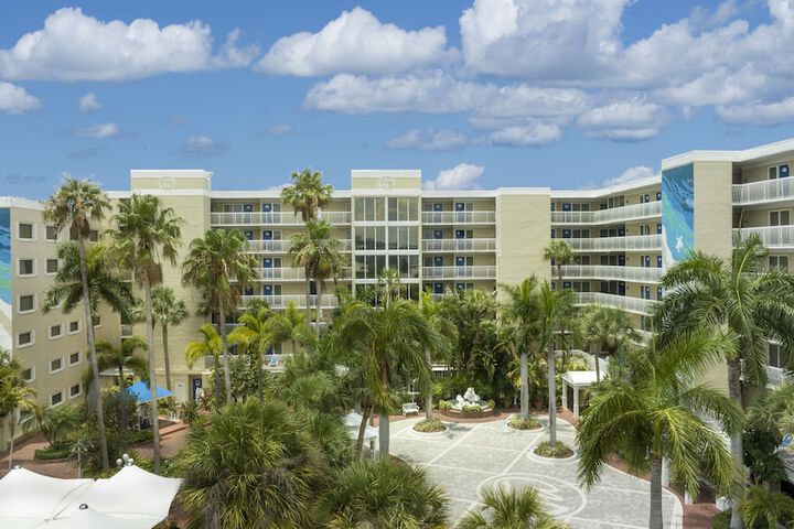 Island Grand at TradeWinds