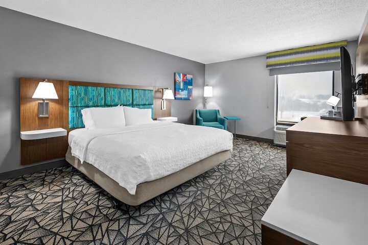 Hampton Inn Bloomington West