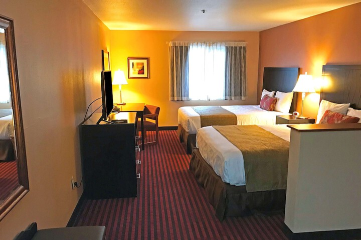 Room 9 of 25