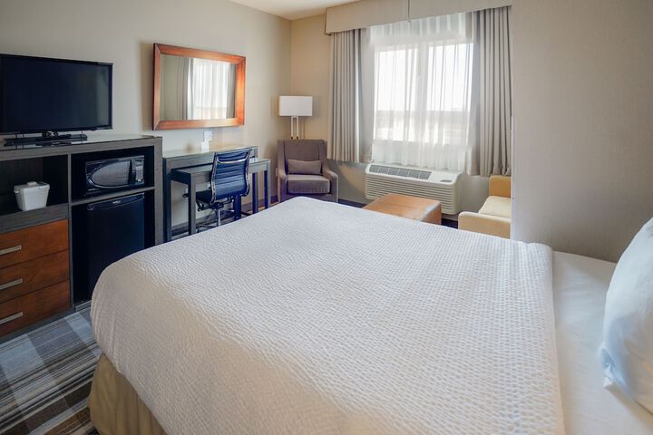 Fairfield Inn & Suites by Marriott Airdrie