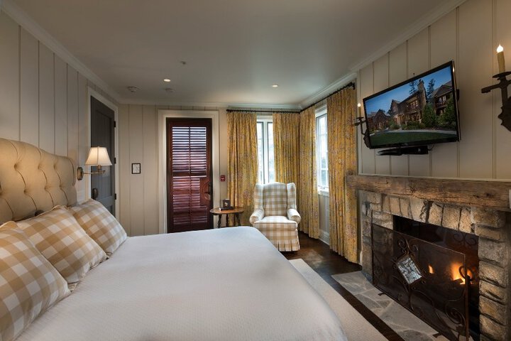 Room 145 of 168