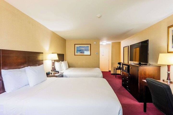 Room 33 of 113