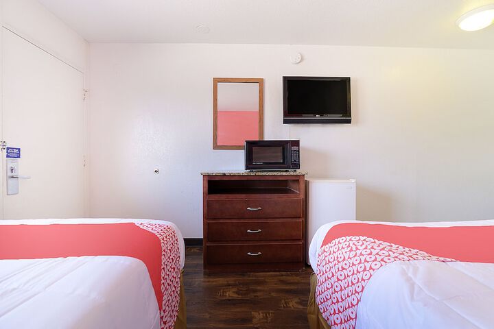 Room 20 of 27