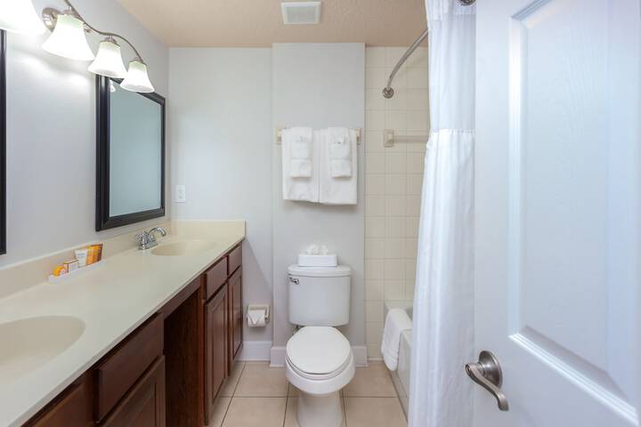 Room 20 of 97