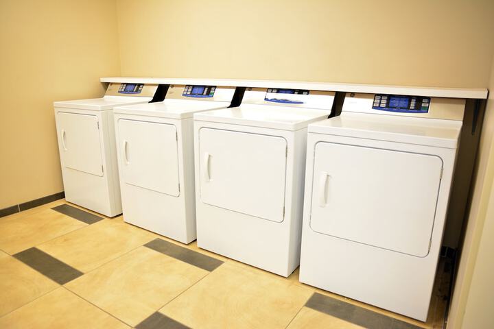 Laundry 41 of 43