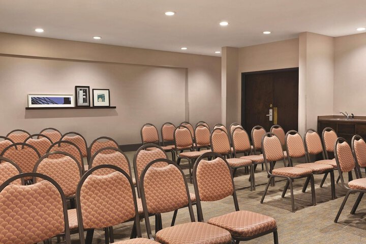 Country Inn & Suites by Radisson Bryant (Little Rock), AR