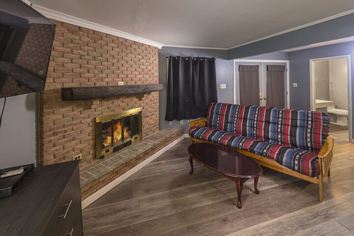 Room 47 of 67