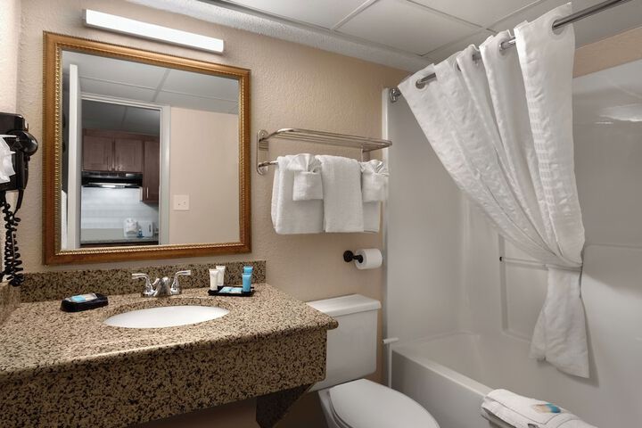 Sea Crest Oceanfront Resort
