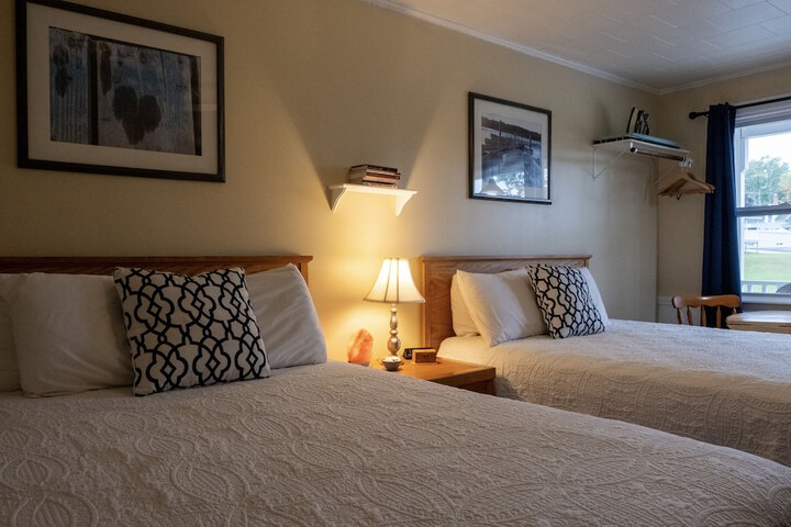 Room 15 of 44