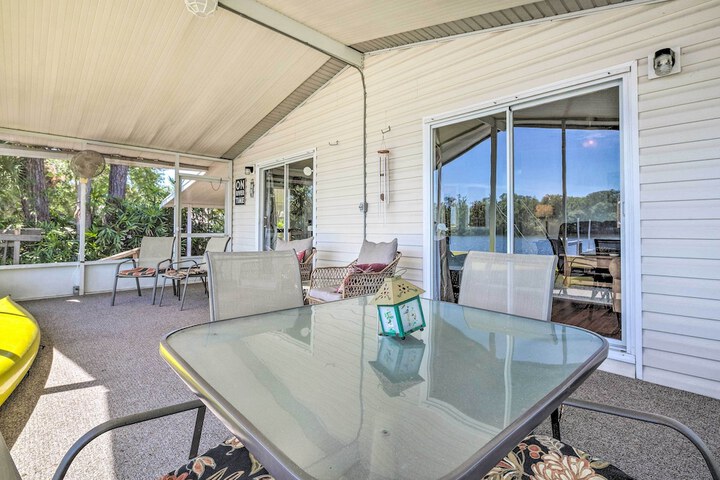Anglers Getaway: Homosassa Home w / Boat Dock!