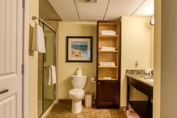 Harbourside Resort a New Hotel Collection Property