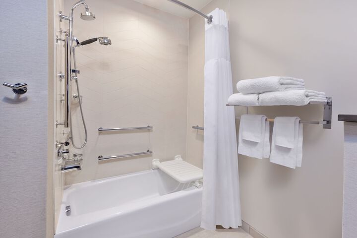 Room 16 of 20